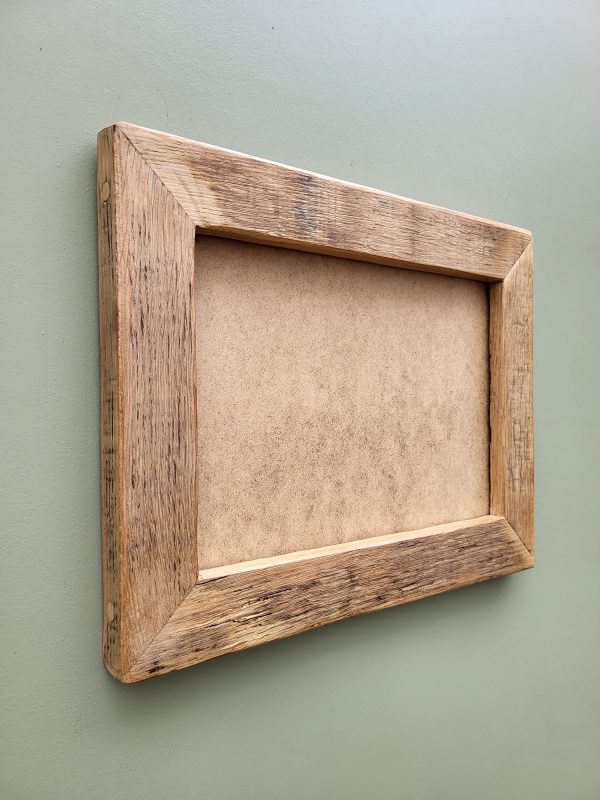 Reclaimed Oak A4 Picture Frame - Image 3