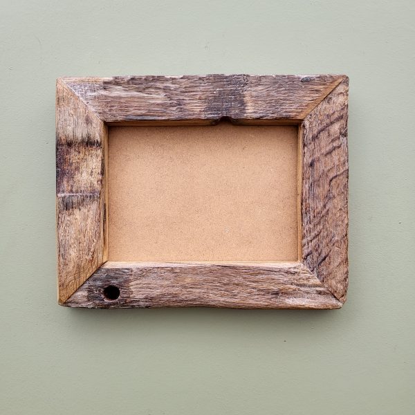 Rustic 5" x 7" Photo Frame - Image 4