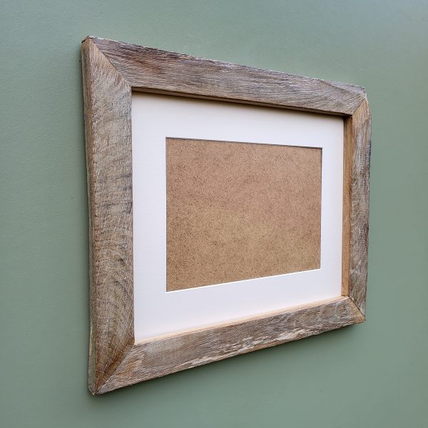 Oak A4 Picture Frame - Image 5